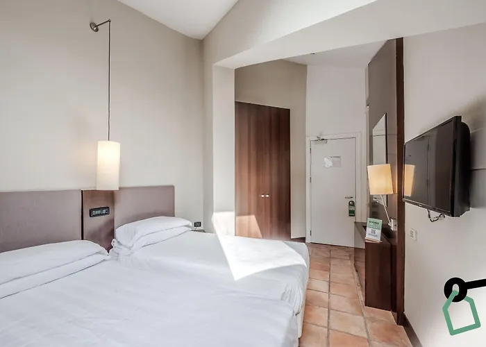 Hotiday Collection - Cornelia Hotel 4*